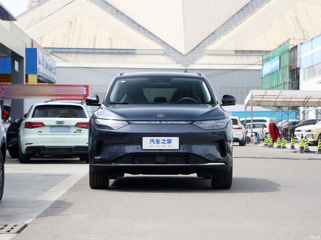 Чистый электрический внедорожник 2023 полностью электрический 580 4WD производительность 20000RMB полный комплект
