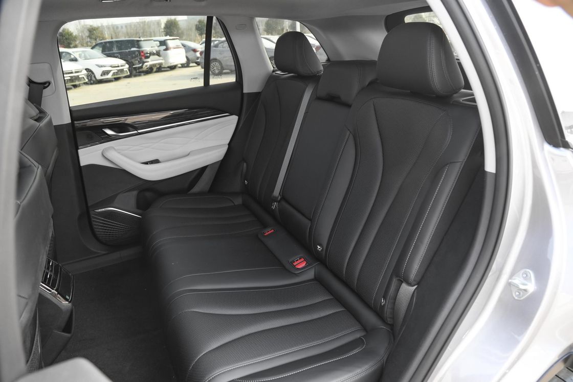 Geely Monjaro Xingyue L 2023 2.0td Высокая мощность 2WD Флагманское дислокация 1000-1600CC
