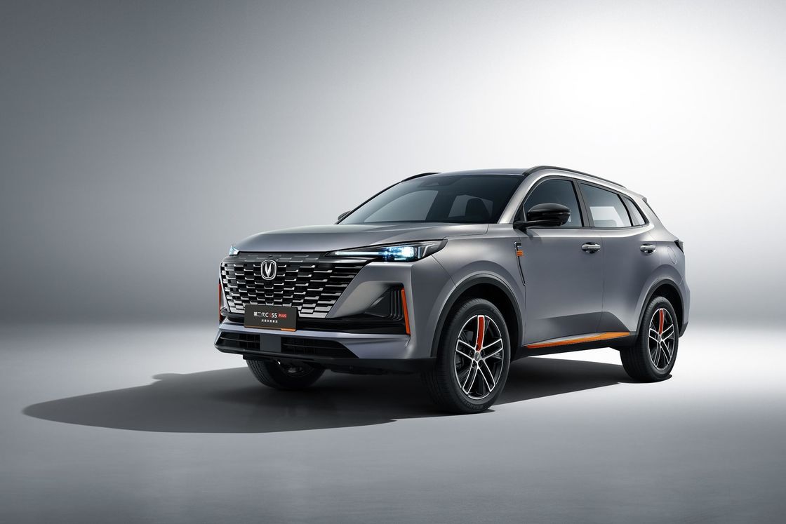 Закрытый тип кузова Чанган CS55 Plus 2022 2nd Generation 1.5t Автоматическая навигация