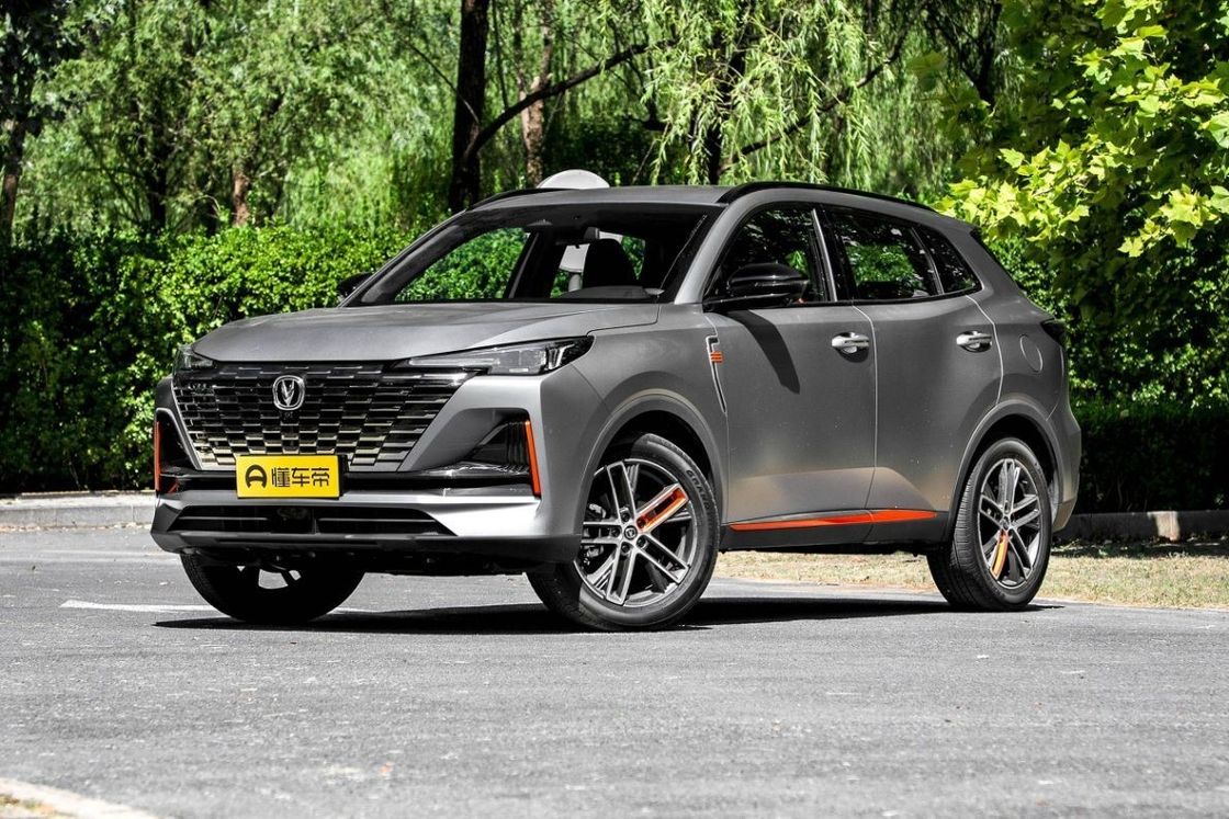 Чанган CS55 Plus 2022 2nd Generation 1.5t автоматический шторм серый ограниченный выпуск