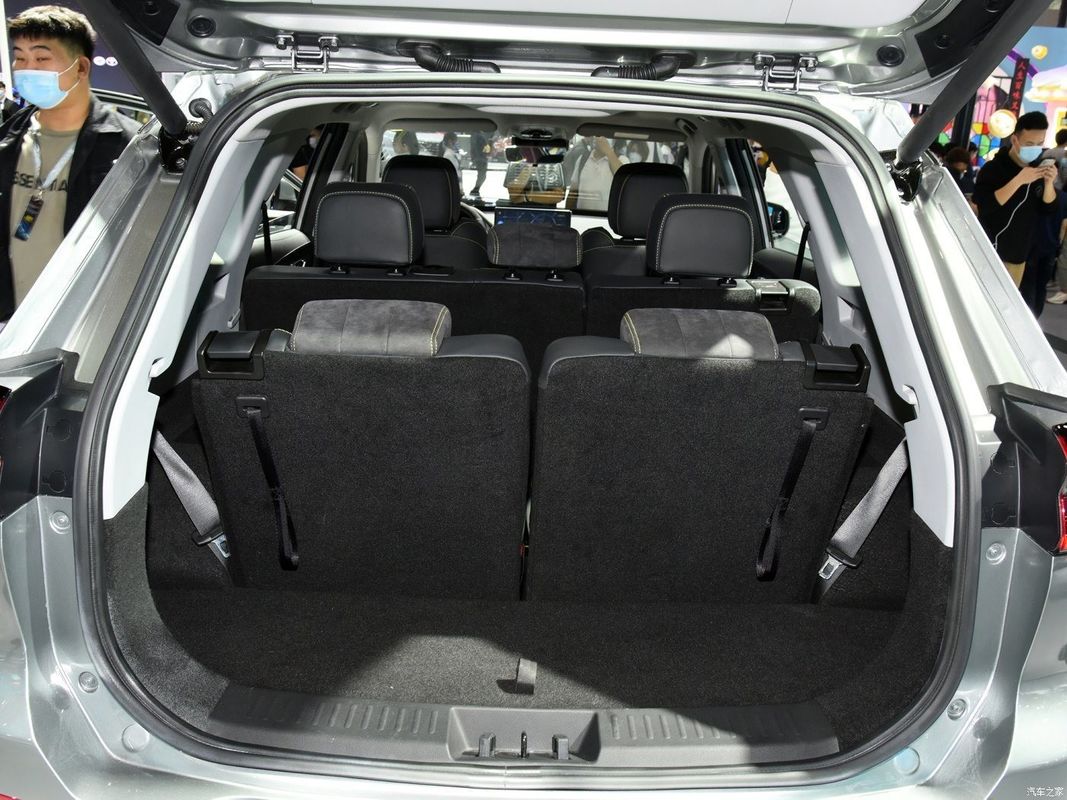 Максимальная скорость Км/ч 190-210 внедорожник Chery Tiggo8 Kunpeng 290 Tgdi DCT Wing-Speard бензиновый автомобиль