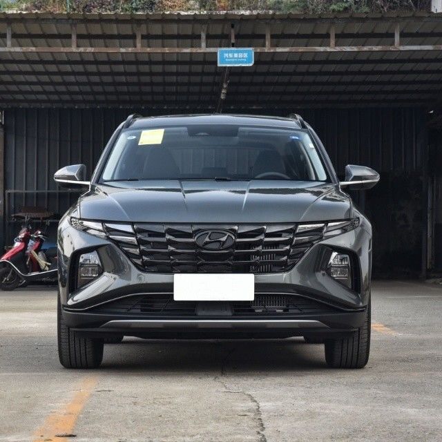 Левое рулевое 2023 Hyundai Tucson Автоматический двухприводный Lux версия Бензиновый автомобиль 1000-1600cc