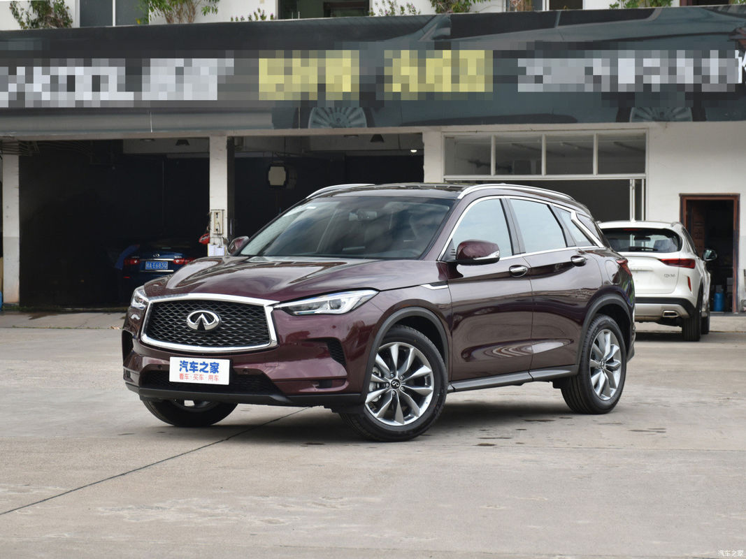 215 км/ч Самый быстрый седан Qx50 2.0t 2WD Модный бензиновый автомобиль с передовыми технологиями