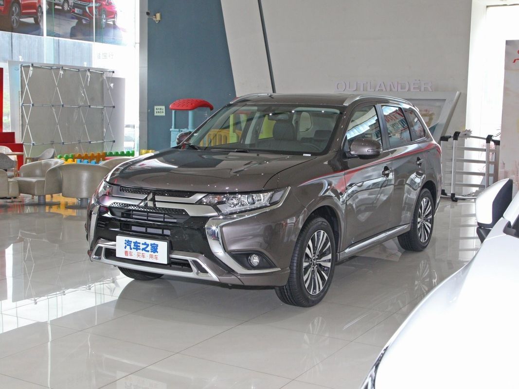 2021 Outlander Fwd SUV Drive Version Седан с дислокацией 1600-2500cc и горячие предложения