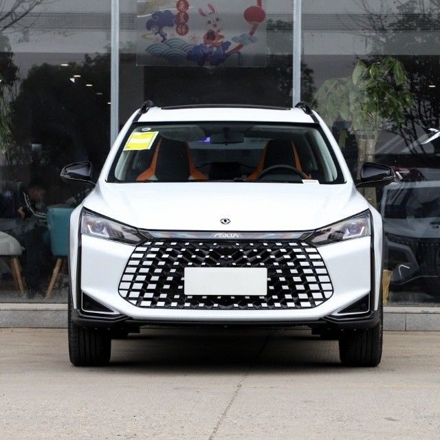 6 спикеров Aeolus Yixuan GS 2023 Mach 1.5L Автоматическое звездное издание со спортивным набором бензиновый автомобиль