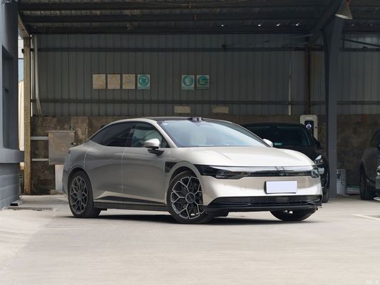 Чистый электрический 2024 Автомобиль Zeekr007 Седан 4WD 75kwh 100wkwh Батарея Максимальная скорость 210 Km/H EV